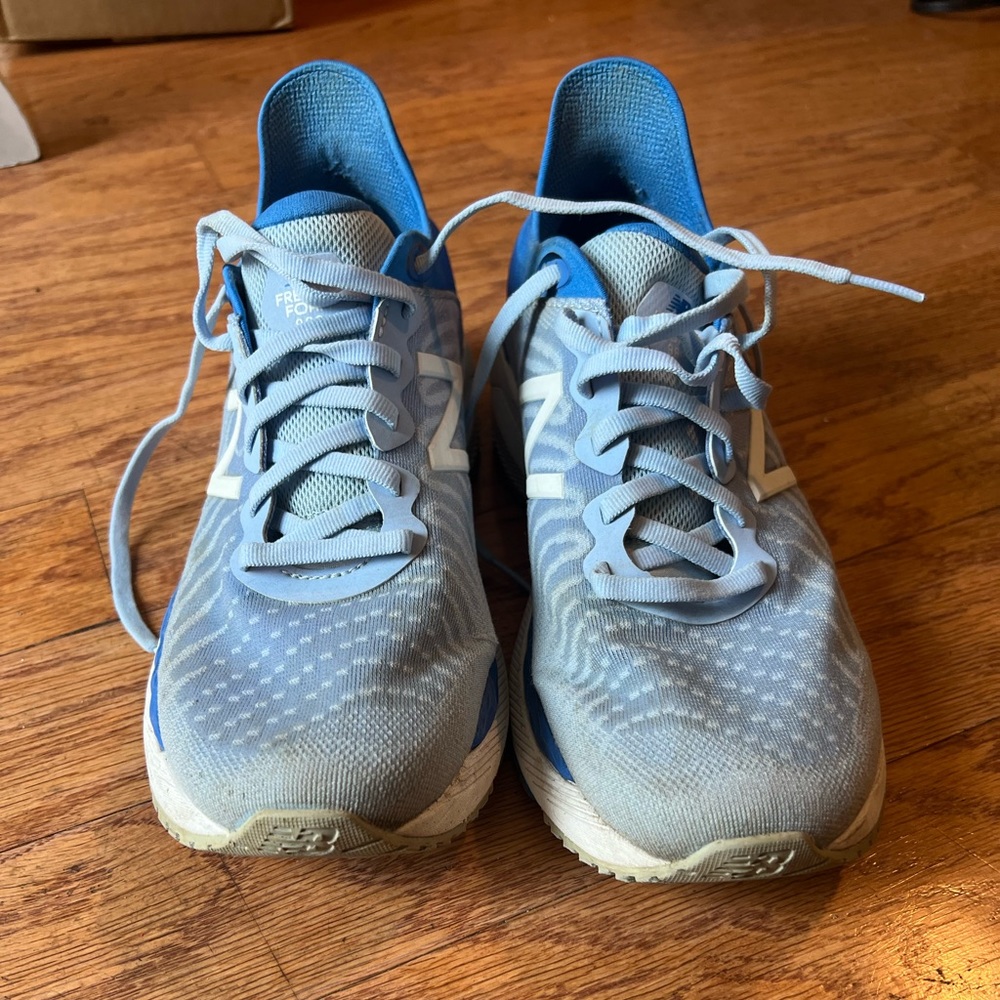 NEW BALANCE FRESH FOAM 860 WOMENS ATHLETIC SHOES RUNNING WALKING BLUE SIZE 8.5